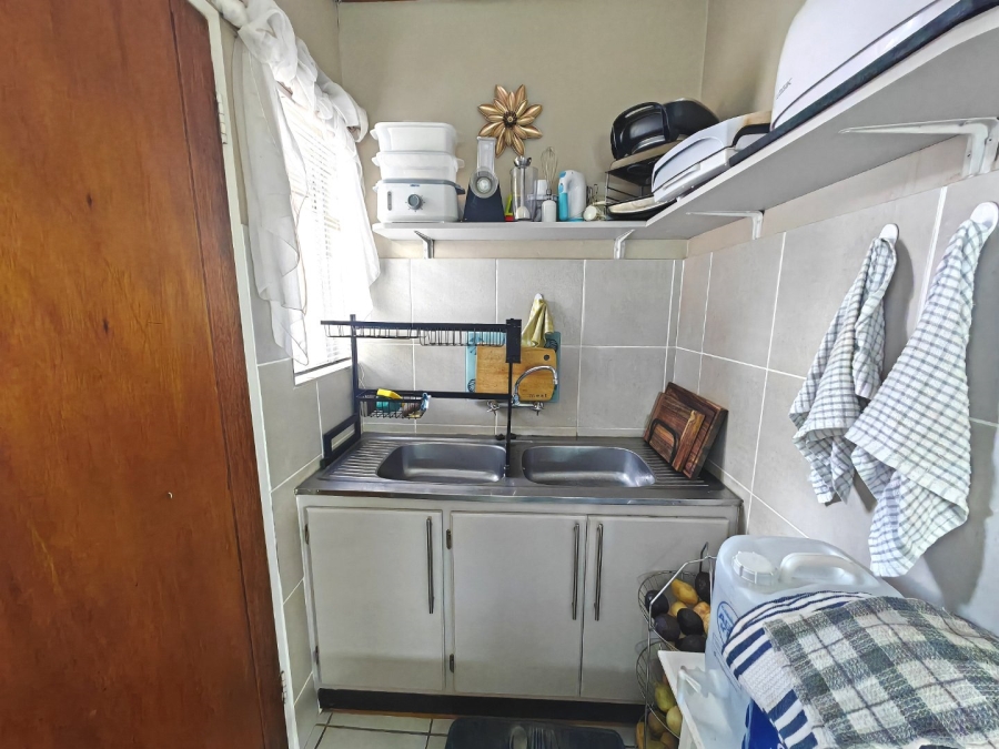 2 Bedroom Property for Sale in Pellissier Free State